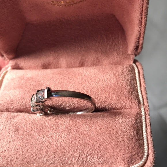 Silver plated, CZ Ring - Picture 5 of 5